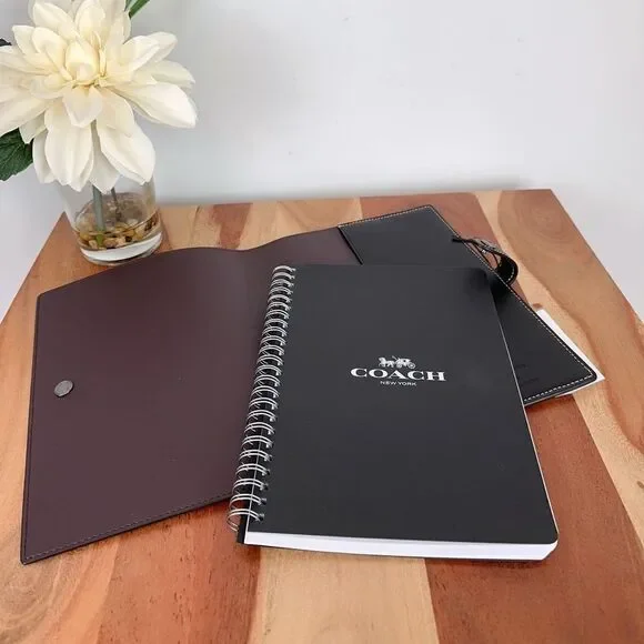 NWT‎ Coach Disney X Coach Notebook With Holiday Print - Picture 4 of 5